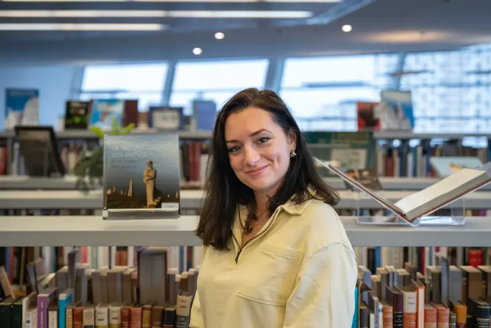 Marion, professeure de français langue étrangère à Rennes